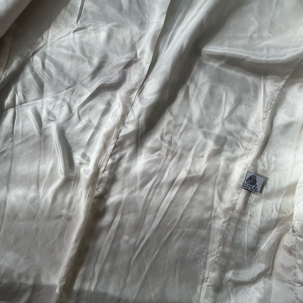 Vintage Ivory Wool Blazer | Made in USA | Minimalist 80s–90s Jacket - Picture 6 of 9